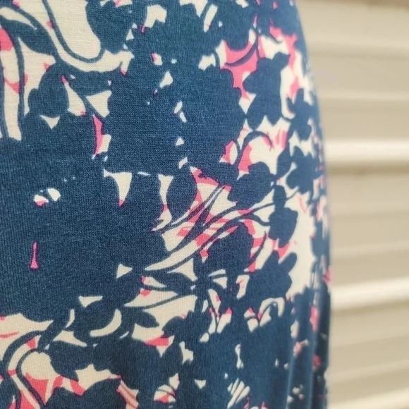 Renee C Stitch Fix Jessica Printed Swing Womens Skirt Blue Pink Floral Knit M - Picture 9 of 9